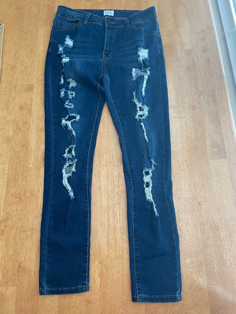 Track23 junior 9 Distressed Dark Blue  Skinny Jeans